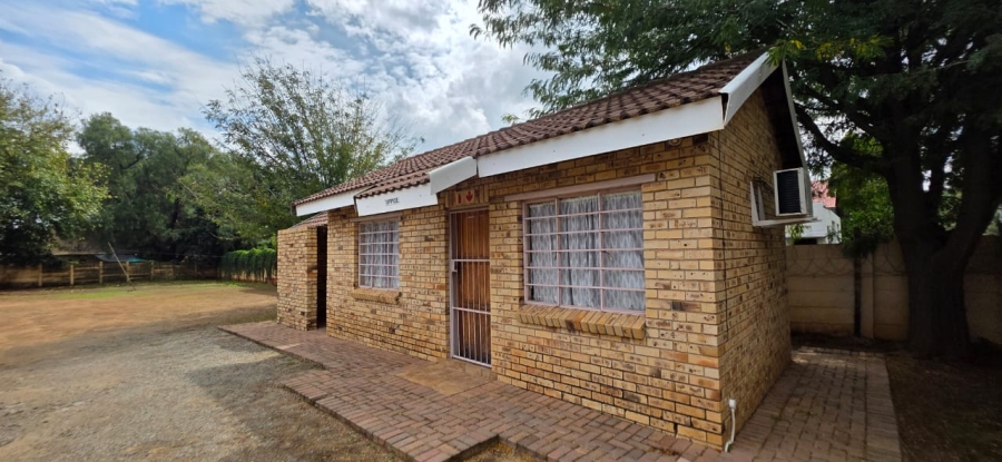 Commercial Property for Sale in Stilfontein North West